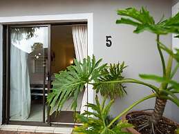 Angelica Guest House