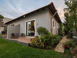 Angelica Guest House