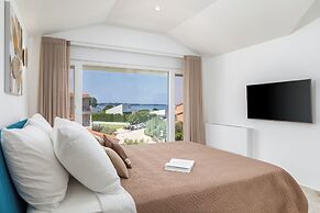 Villa Nina Apartments