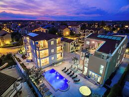 Villa Nina Apartments
