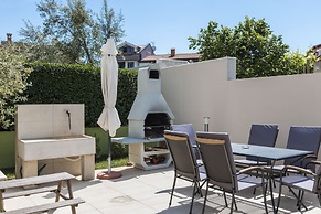 Villa Nina Apartments