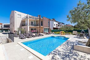 Villa Nina Apartments