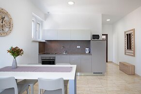 Villa Nina Apartments