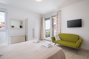 Villa Nina Apartments