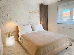 Villa Nina Apartments