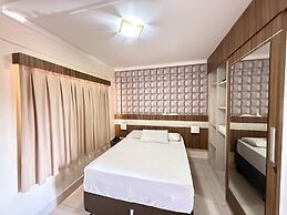 Lacqua DiRoma IV Via Caldas