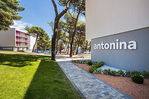 Hotel Villa Arausana & Antonina