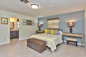 Avanti Vacation Rental, Relaxing 3-BR Retreat with Private Pool Minute