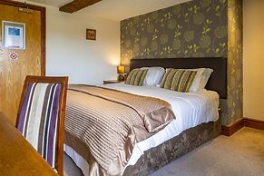 The Stratford Park Hotel & Golf Club