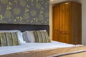 The Stratford Park Hotel & Golf Club