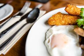 The Stratford Park Hotel & Golf Club