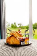 The Stratford Park Hotel & Golf Club