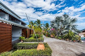 Makare Lagoon Club