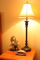 Monroe Street Suites