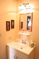 Monroe Street Suites