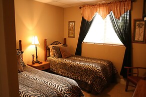 Monroe Street Suites