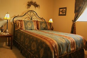 Monroe Street Suites