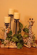 Monroe Street Suites