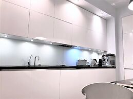 MONDRIAN Luxury Suites & Apartments Old Town Market Square