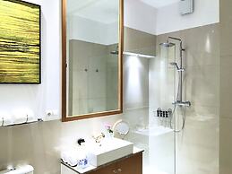 MONDRIAN Luxury Suites & Apartments Old Town Market Square