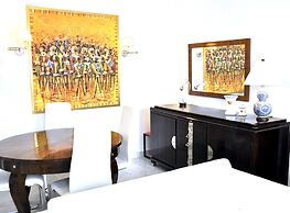 MONDRIAN Luxury Suites & Apartments Old Town Market Square