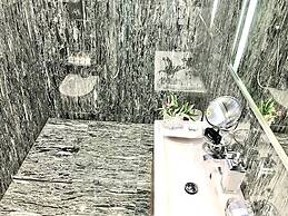 MONDRIAN Luxury Suites & Apartments Old Town Market Square