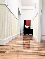 MONDRIAN Luxury Suites & Apartments Old Town Market Square