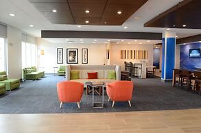 Holiday Inn Express & Suites Charlotte NE - University Area by IHG