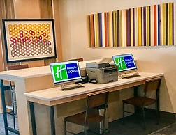 Holiday Inn Express & Suites Charlotte NE - University Area by IHG