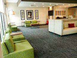 Holiday Inn Express & Suites Charlotte NE - University Area by IHG