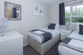 Riverside Villas