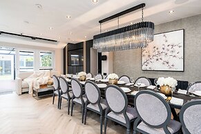 Riverside Villas