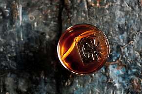 The Stella Hotel, Autograph Collection