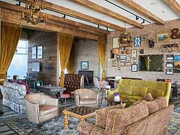 The Stella Hotel, Autograph Collection