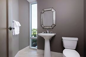 The Stella Hotel, Autograph Collection