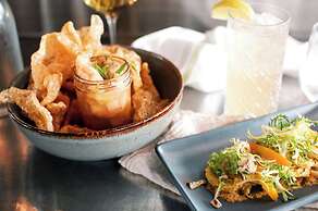 The Stella Hotel, Autograph Collection