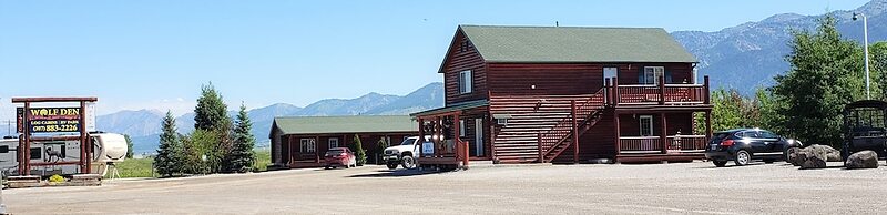 Wolf Den Log Cabin Motel and RV Park