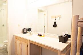 Bonners Ferry Log Inn