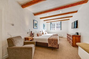 The Historic Taos Inn