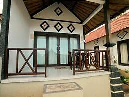Warung Ary & Home Stay