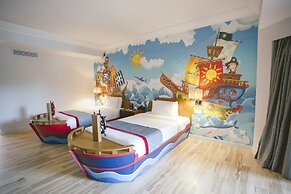 Sand & Sandals Desaru Beach Resort & Spa