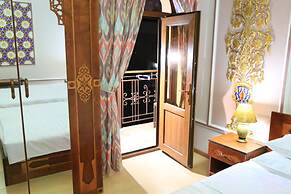 Grand Emir Residence