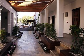 Meggs Bodrum Beach Hotel