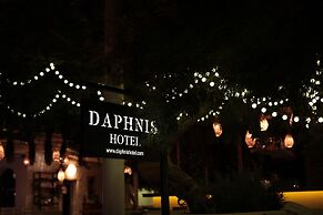 Daphnis Hotel