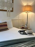 Kefi Beach and Suites