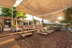 Kefi Beach and Suites