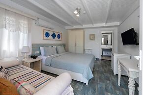 Kefi Beach and Suites