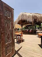 Kefi Beach and Suites