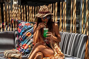 Kefi Beach and Suites