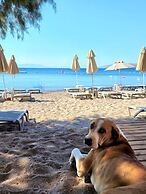 Kefi Beach and Suites